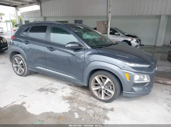 KM8K3CA51JU125462 2018 HYUNDAI KONA - Image 1