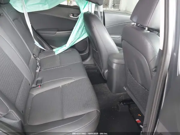 KM8K3CA51JU125462 2018 HYUNDAI KONA - Image 8