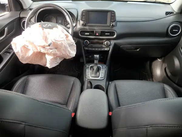 KM8K3CA51LU441172 2020 HYUNDAI KONA - Image 8