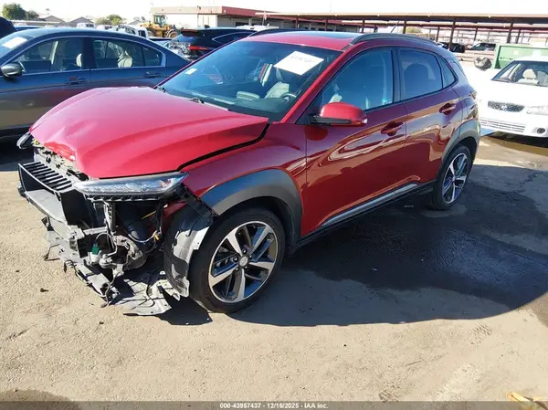 KM8K3CA52JU090494 2018 HYUNDAI KONA - Image 2
