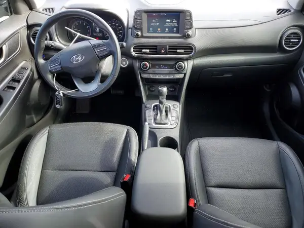 KM8K3CA52JU097378 2018 HYUNDAI KONA - Image 8