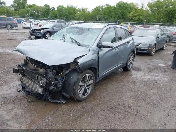 KM8K3CA53MU729261 2021 HYUNDAI KONA - Image 2
