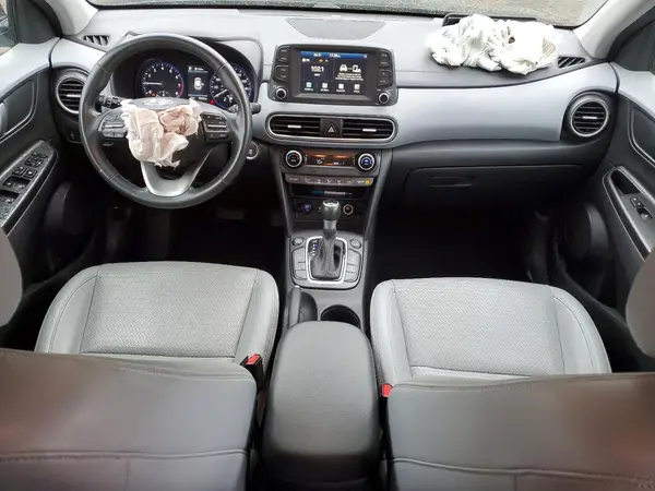KM8K3CA53MU745928 2021 HYUNDAI KONA - Image 8