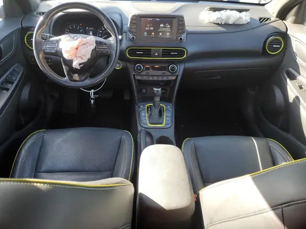 KM8K3CA54KU247315 2019 HYUNDAI KONA - Image 8