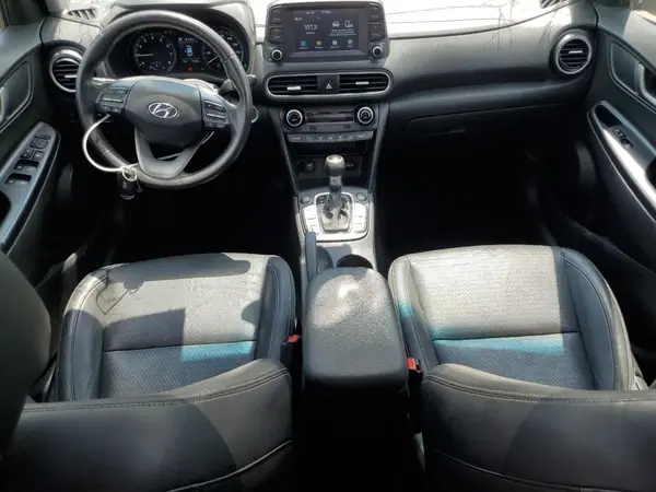 KM8K3CA54KU259738 2019 HYUNDAI KONA - Image 8
