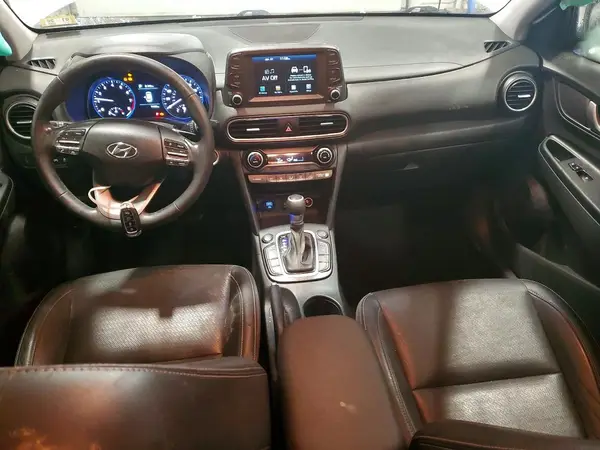 KM8K3CA54KU364621 2019 HYUNDAI KONA - Image 8