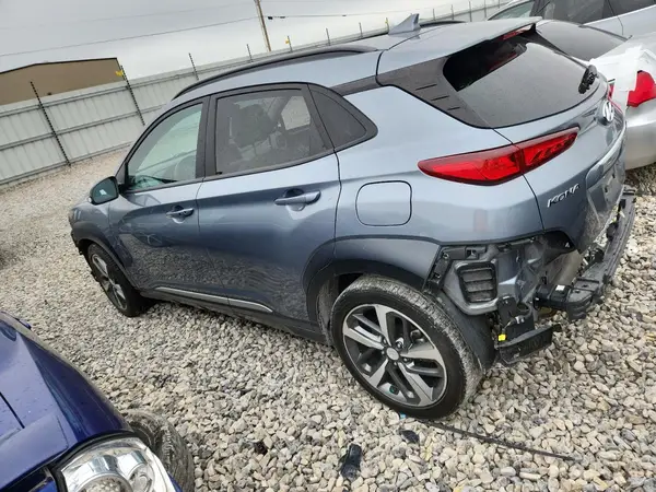 KM8K3CA54LU413804 2020 HYUNDAI KONA - Image 2