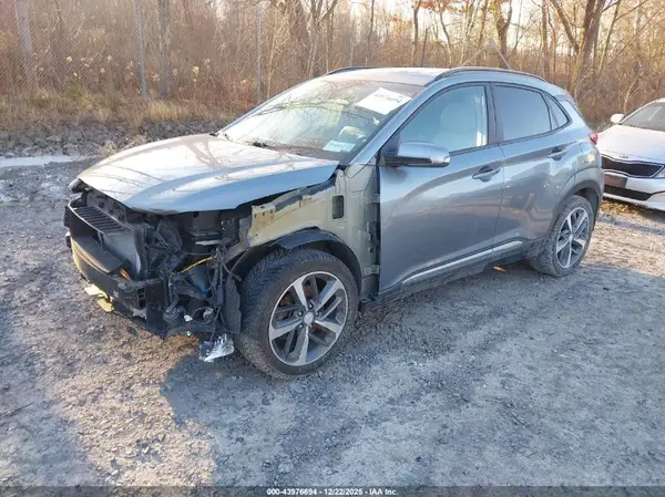 KM8K3CA54LU444311 2020 HYUNDAI KONA - Image 2