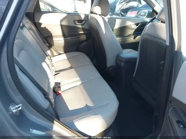 KM8K3CA54LU444311 2020 HYUNDAI KONA - Image 8