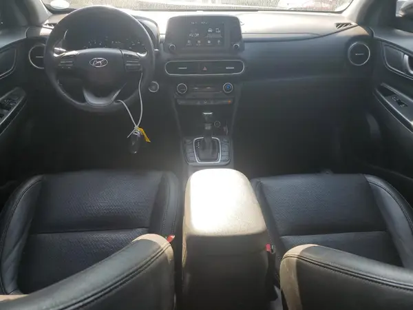 KM8K3CA54MU615222 2021 HYUNDAI KONA - Image 8