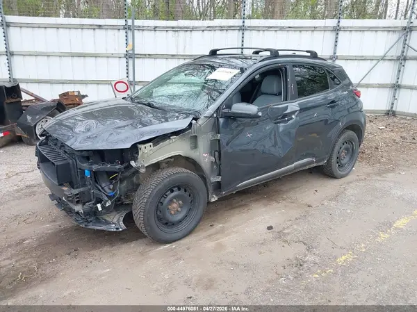 KM8K3CA54MU692303 2021 HYUNDAI KONA - Image 2