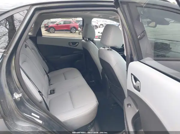 KM8K3CA54MU692303 2021 HYUNDAI KONA - Image 8