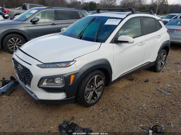 KM8K3CA54MU720956 2021 HYUNDAI KONA - Image 2