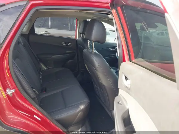 KM8K3CA55JU066657 2018 HYUNDAI KONA - Image 8