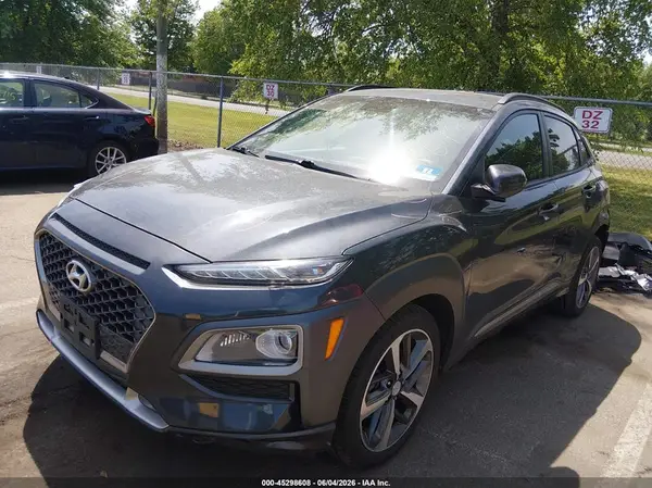 KM8K3CA55JU141244 2018 HYUNDAI KONA - Image 2