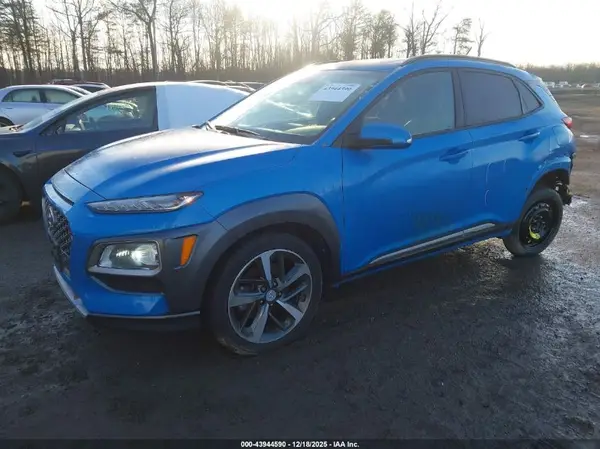 KM8K3CA55JU147013 2018 HYUNDAI KONA - Image 2