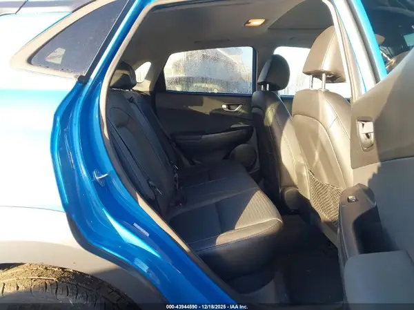 KM8K3CA55JU147013 2018 HYUNDAI KONA - Image 8