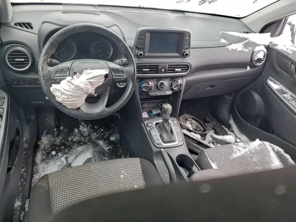 KM8K3CA55JU182134 2018 HYUNDAI KONA - Image 8