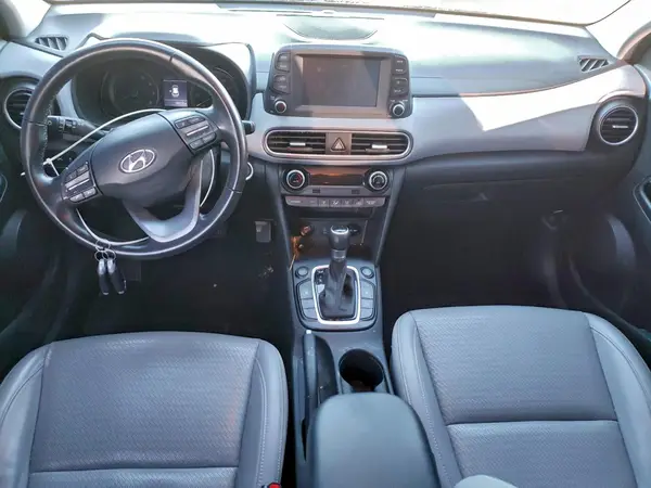 KM8K3CA55KU364210 2019 HYUNDAI KONA - Image 8