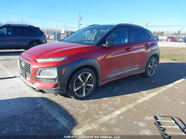 KM8K3CA55LU586117 2020 HYUNDAI KONA - Image 2