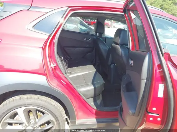 KM8K3CA55MU732856 2021 HYUNDAI KONA - Image 8