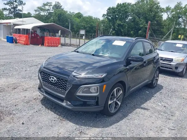 KM8K3CA56JU067073 2018 HYUNDAI KONA - Image 2