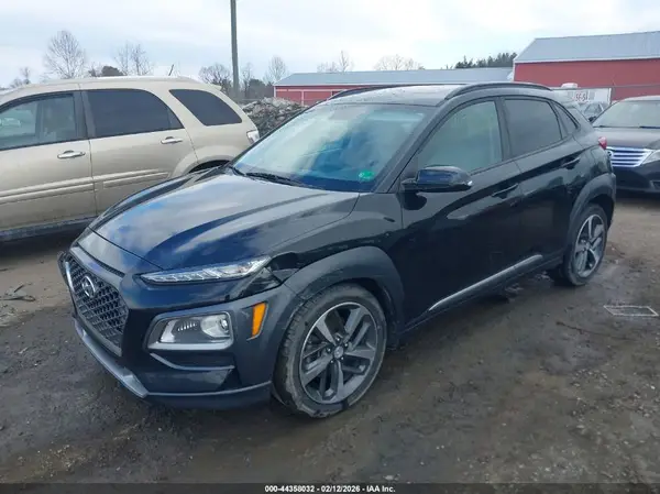 KM8K3CA56JU089641 2018 HYUNDAI KONA - Image 2