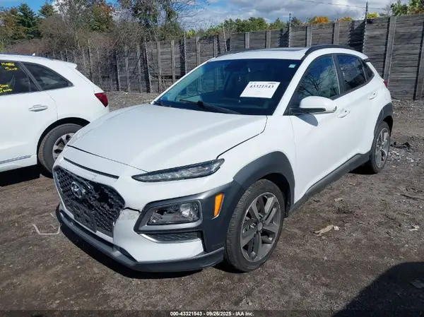 KM8K3CA56JU102713 2018 HYUNDAI KONA - Image 2