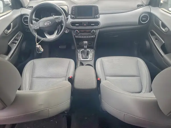 KM8K3CA56JU142533 2018 HYUNDAI KONA - Image 8