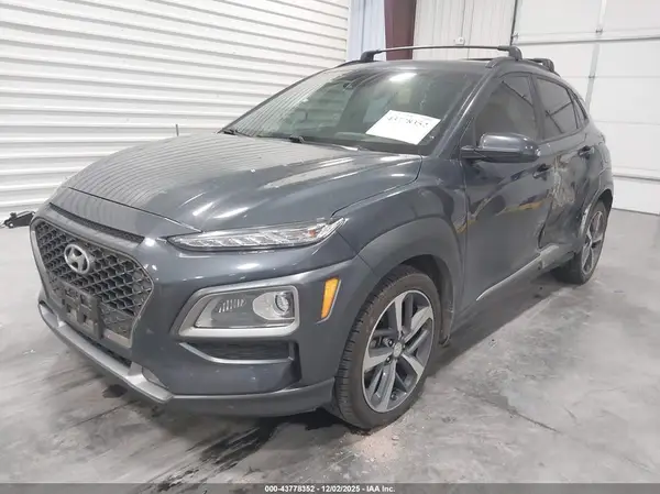 KM8K3CA56KU264844 2019 HYUNDAI KONA - Image 2
