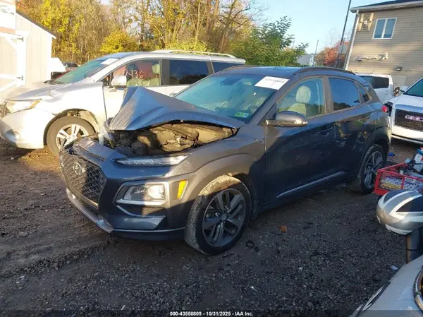KM8K3CA56KU274497 2019 HYUNDAI KONA - Image 2