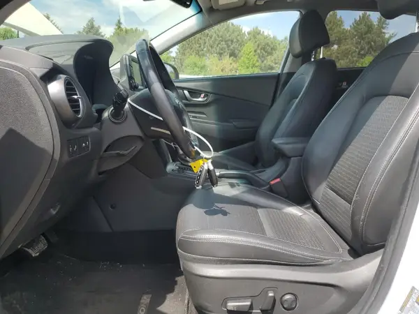 2020 HYUNDAI KONA auction photo 7
