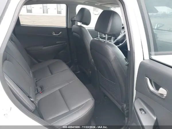 KM8K3CA56MU608725 2021 HYUNDAI KONA - Image 8