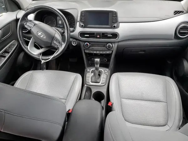 KM8K3CA56MU629946 2021 HYUNDAI KONA - Image 8