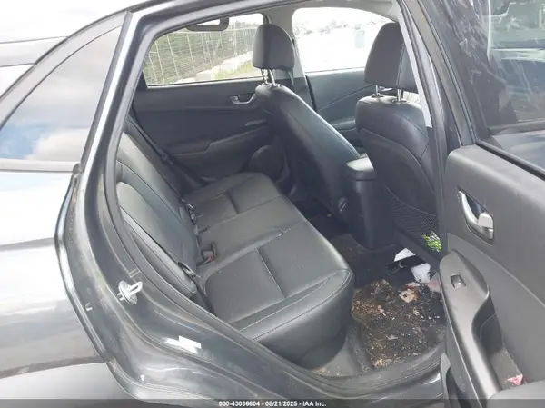 KM8K3CA56MU664583 2021 HYUNDAI KONA - Image 8