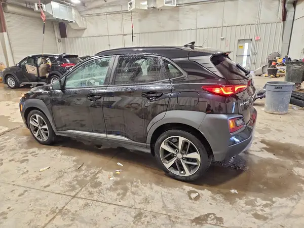 KM8K3CA56MU739055 2021 HYUNDAI KONA - Image 2