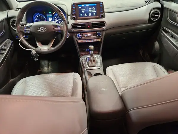KM8K3CA56MU739055 2021 HYUNDAI KONA - Image 8
