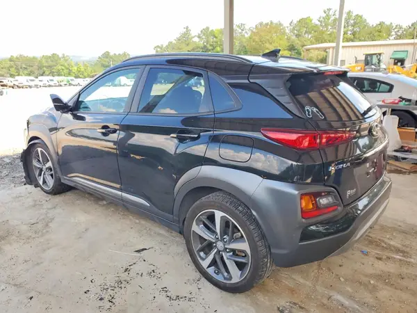 KM8K3CA56MU746068 2021 HYUNDAI KONA - Image 2