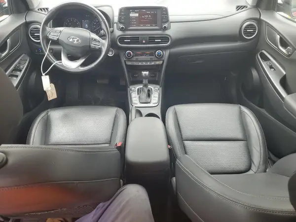 KM8K3CA57JU169904 2018 HYUNDAI KONA - Image 8