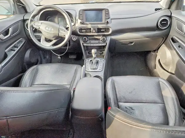 KM8K3CA57LU442438 2020 HYUNDAI KONA - Image 8
