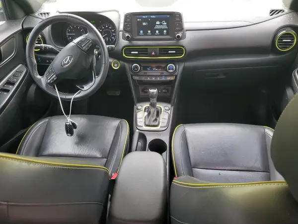 KM8K3CA57LU516022 2020 HYUNDAI KONA - Image 8