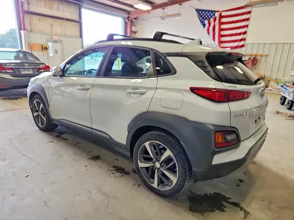 KM8K3CA57LU541874 2020 HYUNDAI KONA - Image 2
