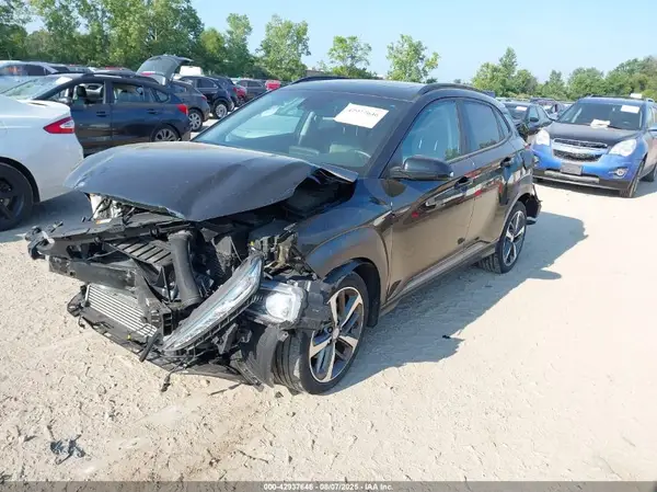 KM8K3CA57MU621869 2021 HYUNDAI KONA - Image 2