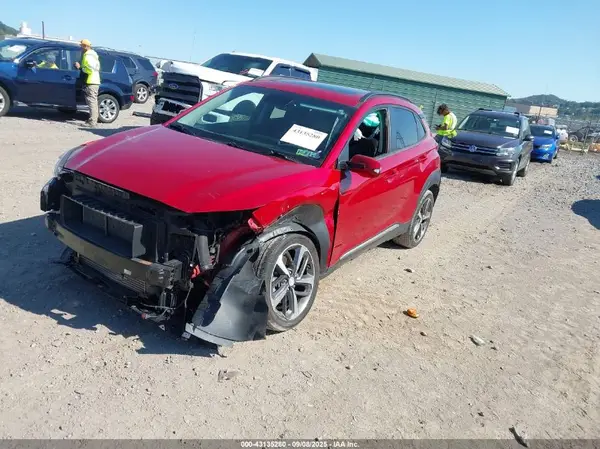KM8K3CA58JU066538 2018 HYUNDAI KONA - Image 2