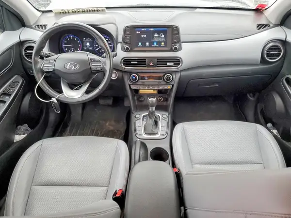 KM8K3CA58JU098213 2018 HYUNDAI KONA - Image 8