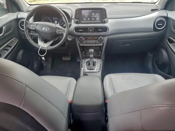 KM8K3CA58MU608208 2021 HYUNDAI KONA - Image 8