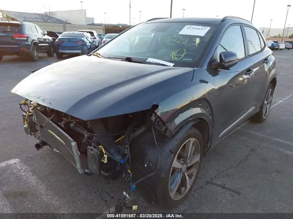 KM8K3CA58MU750686 2021 HYUNDAI KONA - Image 2