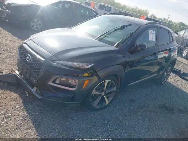 KM8K3CA59JU089553 2018 HYUNDAI KONA - Image 2