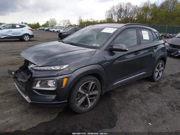 KM8K3CA59JU090184 2018 HYUNDAI KONA - Image 2