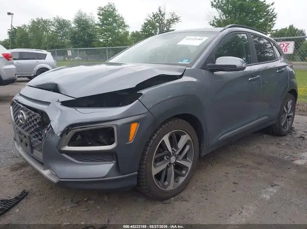 KM8K3CA59JU141408 2018 HYUNDAI KONA - Image 2
